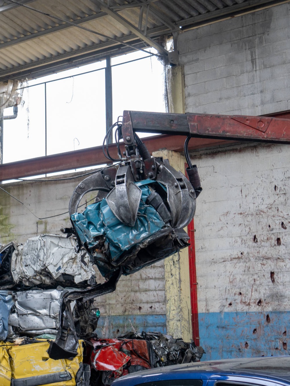 Rottamazione Auto  Autodemolizioni Automobile Gratis Chiavari